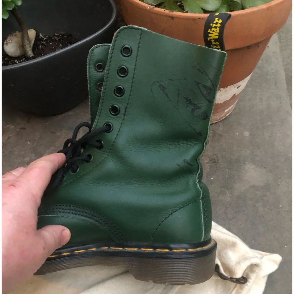 ๐ฏ ๐คฉOG *MADE IN ENGLAND* GREEN ANKLE DOC MARTEN BOOTS!๐๐ - Picture 12 of 15